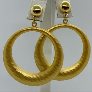 VINTAGE 80’S EARRINGS HAMMERED MATTE GOLD TONE FRONT HOOP DANGLE POST BACK 2.25”